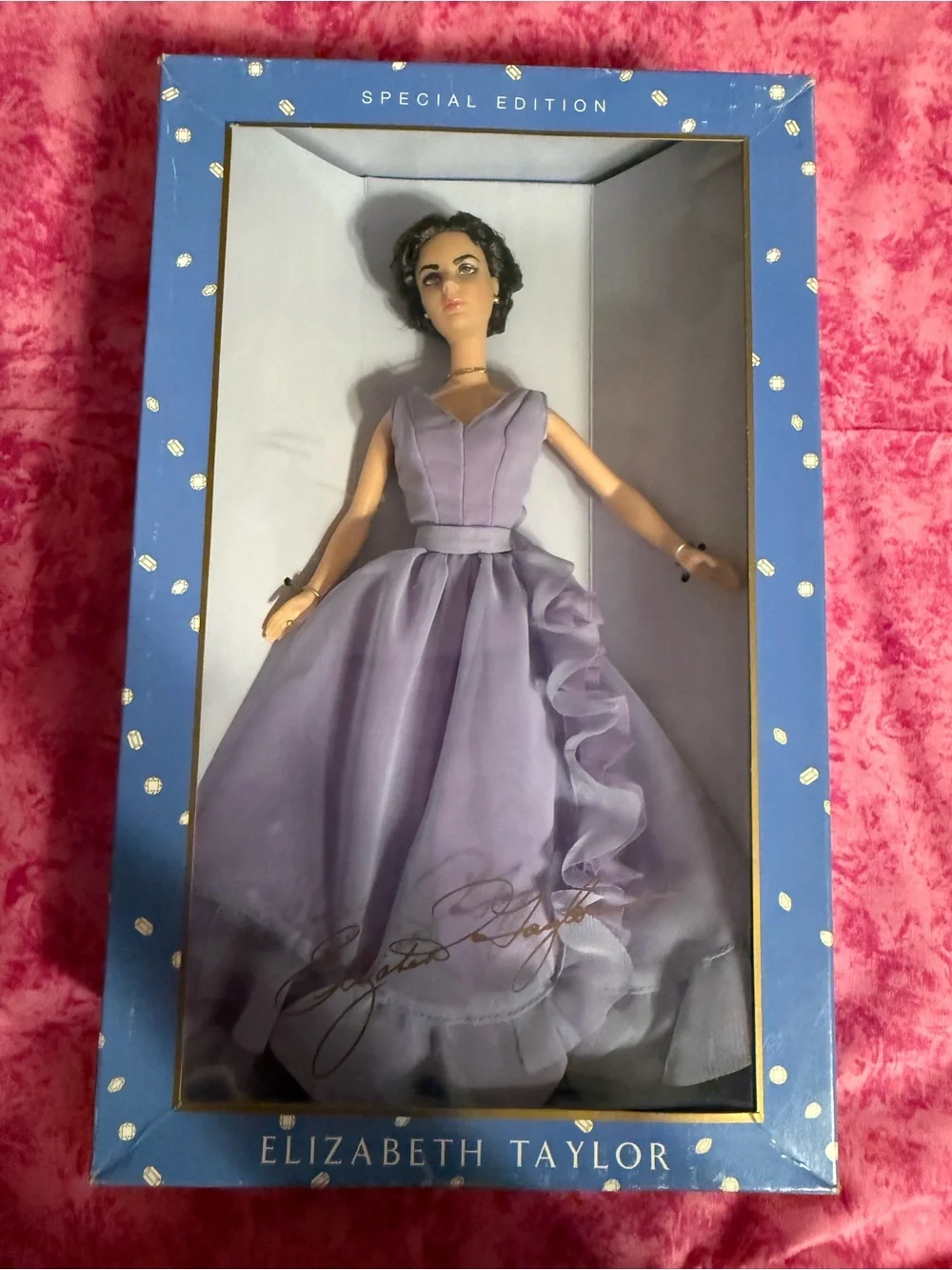 2000 Timeless  Treasures ~Elizabeth Taylor~ Doll White Diamonds Special Ed NRFB